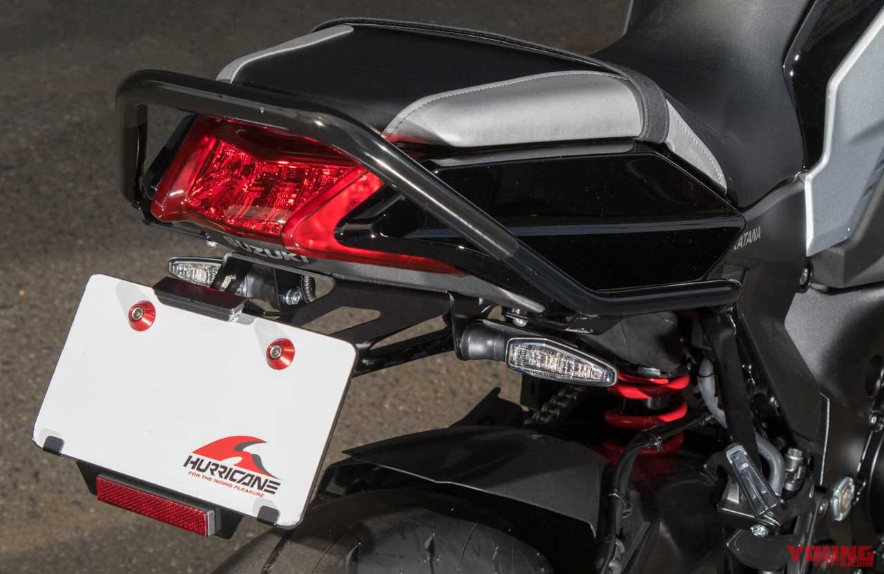 スズキKATANAを単価1万円台のカスタムパーツで初代イメージに回帰〈ハリケーン〉|スズキKATANAを単価1万円台のカスタムパーツで初代イメージに回帰〈ハリケーン〉