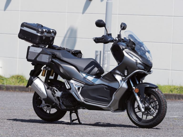 YMラボカスタム・ADV150ラリー|YMラボ謹製「ADV150ラリー」カスタムプロジェクト#4【外装パーツ取り外し作業】