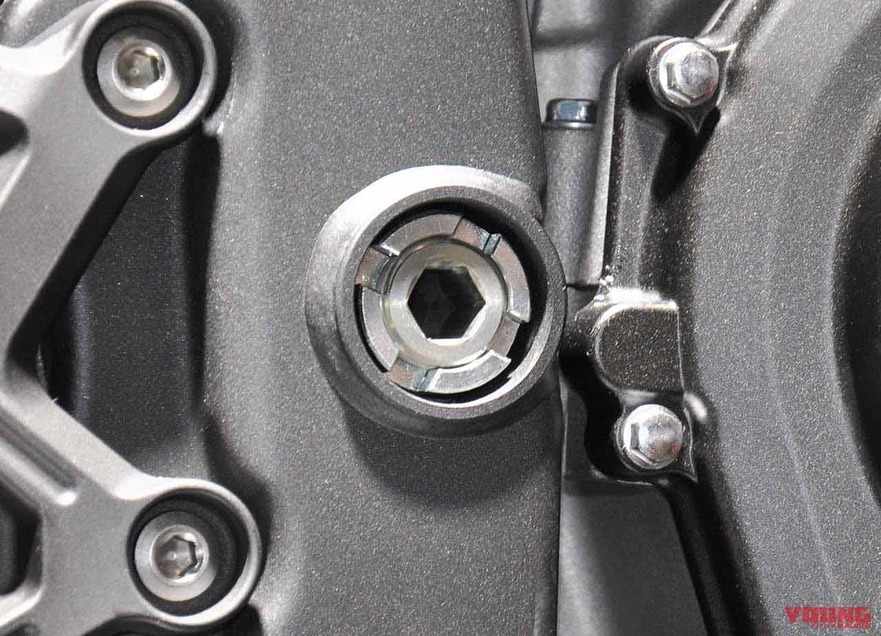 |ニンジャZX-25Rの車体は”初物&最強”尽くし【1クラス上のフレーム、サス、ブレーキ】