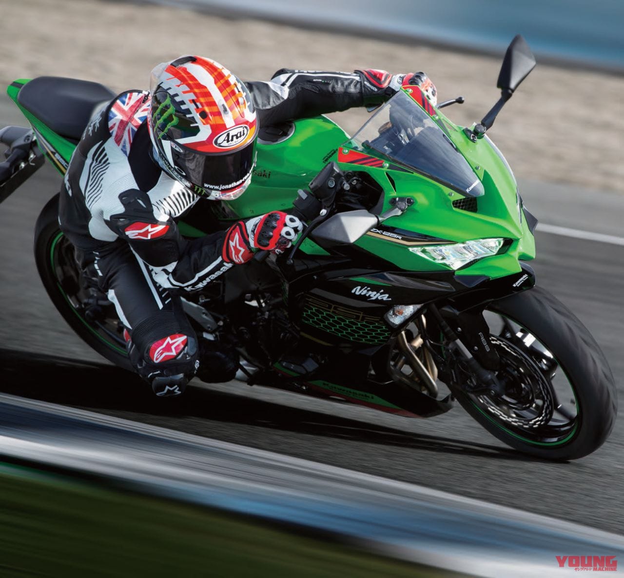 カワサキ ニンジャZX-25Rファーストインプレ〈ジョナサン レイ×アレックス ロウズ〉|カワサキ ニンジャZX-25Rファーストインプレ〈ジョナサン レイ×アレックス ロウズ〉