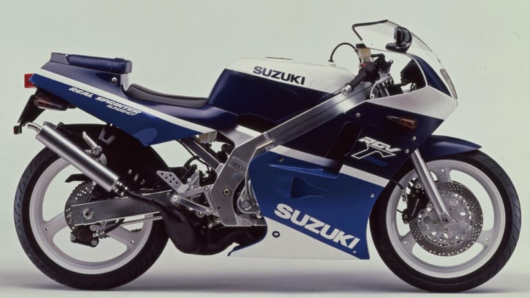 スズキ RGV250ガンマ|スズキ RG250Γシリーズは高年式ほどタマ数減少〈’80年代名車購入ガイド〉