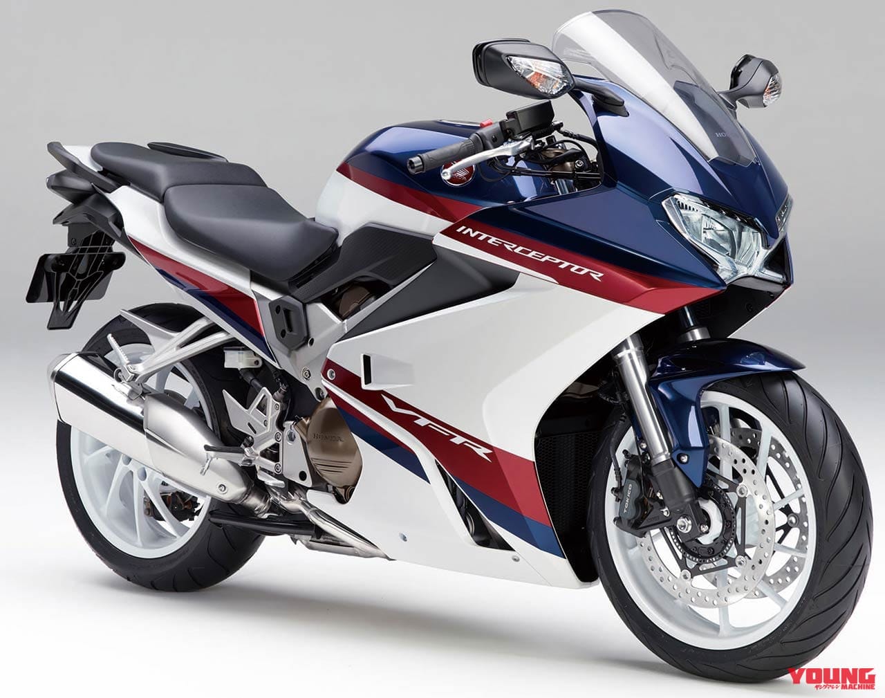 絶滅危惧種|ホンダVFR800F|迫りくる排ガス規制で’20-’21新車バイクの行く未来は?【規制クリアか絶版か】