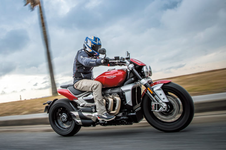 トライアンフ ロケット3R|’20モデル スペックベストテン〈トルク編〉【極太ビッグクルーザーが勢揃い】