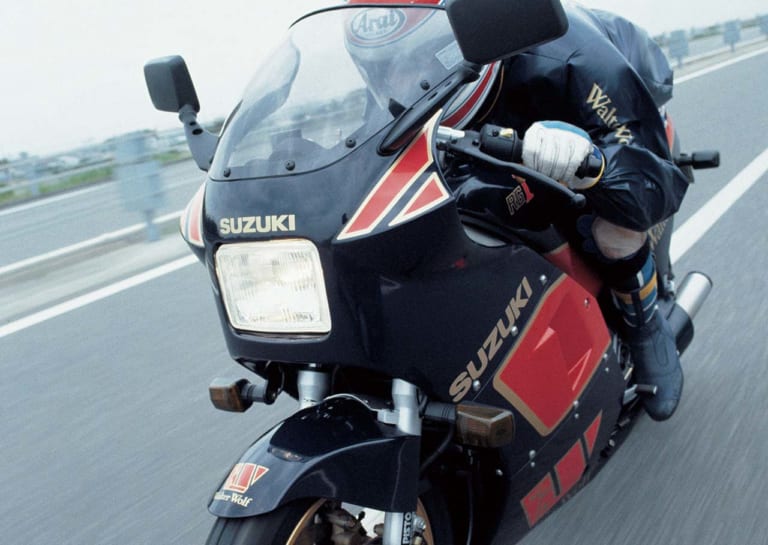 スズキ RG250Γ|スズキ RG250Γシリーズは高年式ほどタマ数減少〈’80年代名車購入ガイド〉