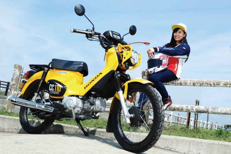岡崎静夏のホンダクロスカブ110試乗インプレ〈前編〉【遊び気分がアガるバイク】|岡崎静夏のホンダクロスカブ110試乗インプレ〈前編〉【遊び気分がアガるバイク】