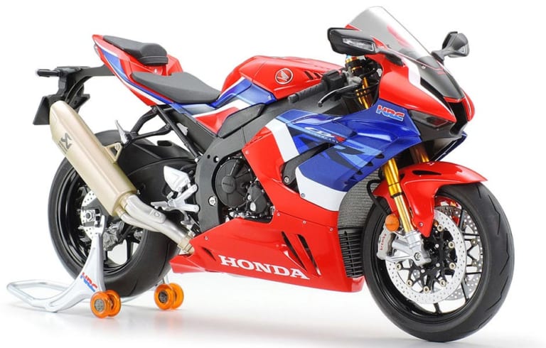 1/12 ホンダ CBR1000RR-R ファイヤーブレードSP|タミヤ|ヤンマシ的ホットアイテムピックアップ〈アライ|SHOEI|Kabutoヘルメット他〉