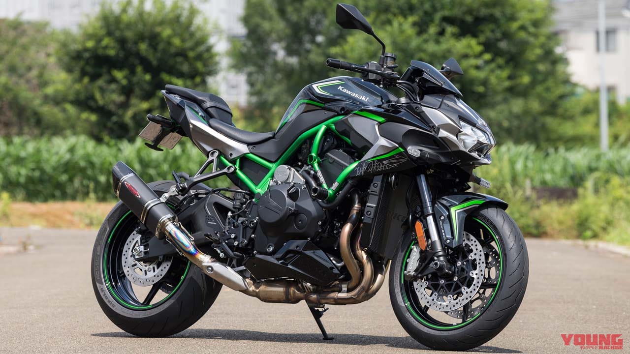 ストライカー Z H2 軽量化とスタイルアップでスポーツ性を向上する マフラーほか Webヤングマシン 最新バイク情報 ストライカー Z H2 軽量化とスタイルアップでスポーツ性を向上する マフラーほか Webヤングマシン 最新バイク情報