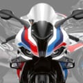 【212ps／192kg】BMWから突如『M1000RR』が登場！ バイク初の“M”モデルが誕生した