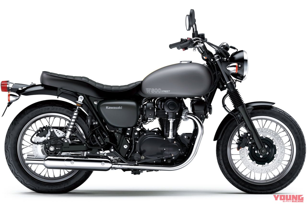 カワサキ W800ストリート|カワサキ2021年モデル「W800ストリート」は鈍色の銀タンクにオレンジライン!【写真を追加入手】