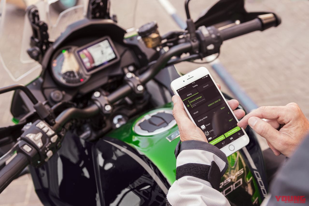 カワサキ ヴェルシス1000 SE|カワサキ「ヴェルシス1000 SE」新型発表! SHOWAのスカイフックサスペンションを初採用