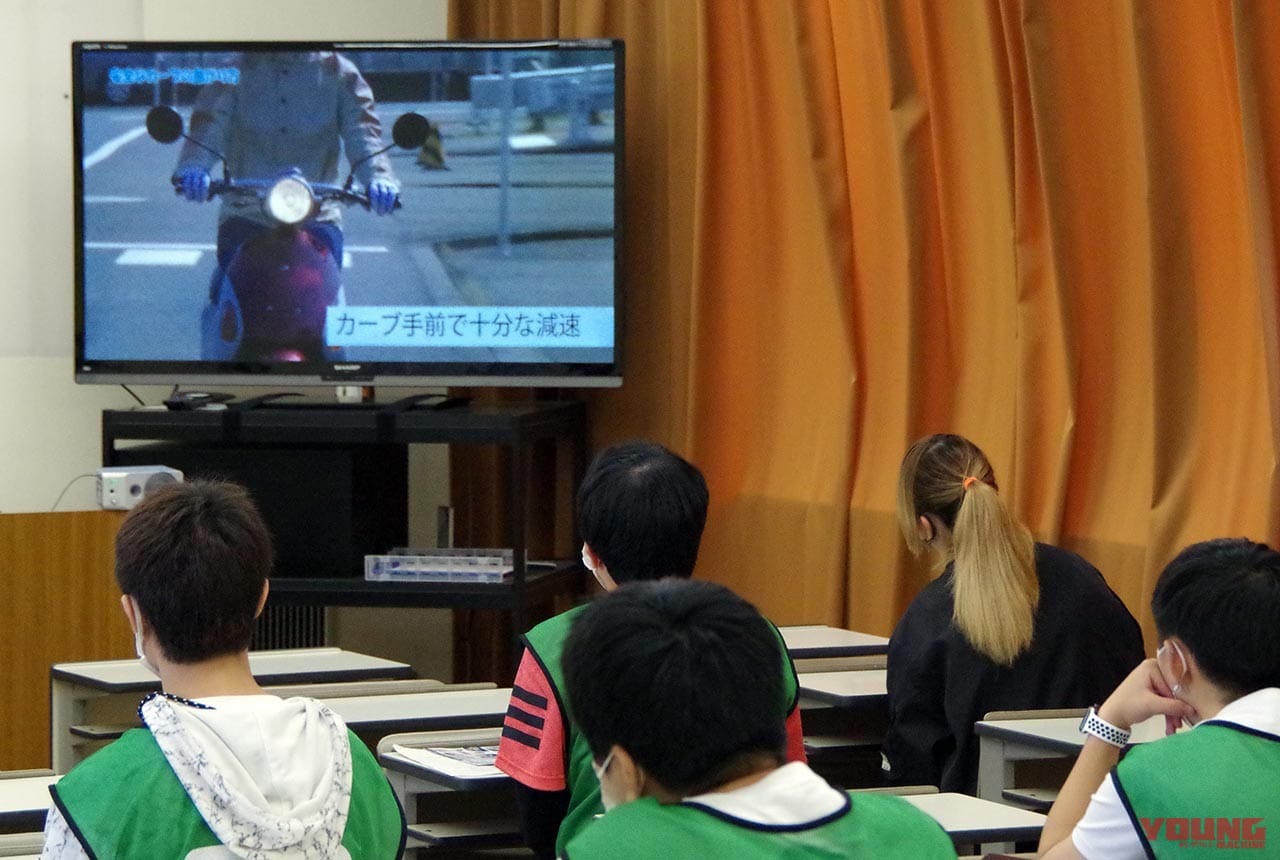 |三ない運動をやめて交通安全教育に転換した埼玉県。高校生向け運転講習が2年目に