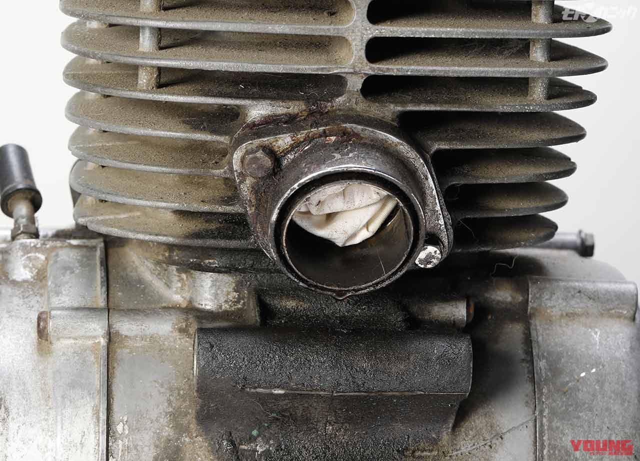 |EZブラストの”重曹パウダー”クリーニングで旧車エンジンの外観をリフレッシュ