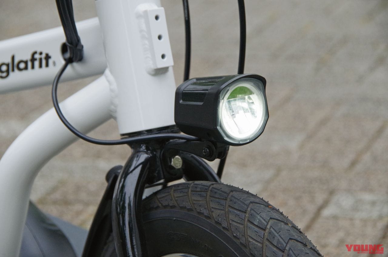 |立ち乗り電動スクーター「クロススクーター ロム」試乗レポート【チョイ乗りが楽しい原付】