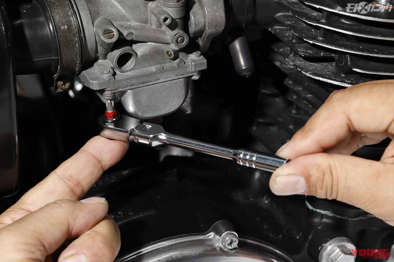 |180°ターン自在なバイクメンテ用超小型カメラ〈10万円台の画期的価格|シグネット〉