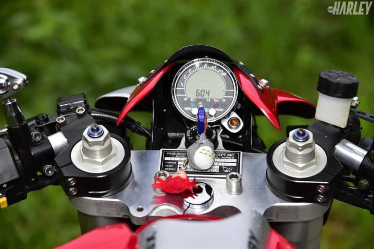 テイスト コンセプト バトルサイクロン×メッツラー スポルテックM9RR|バトルサイクロンカスタム×メッツラー スポルテックM9RR【全方位的進化のスポーツタイヤ】