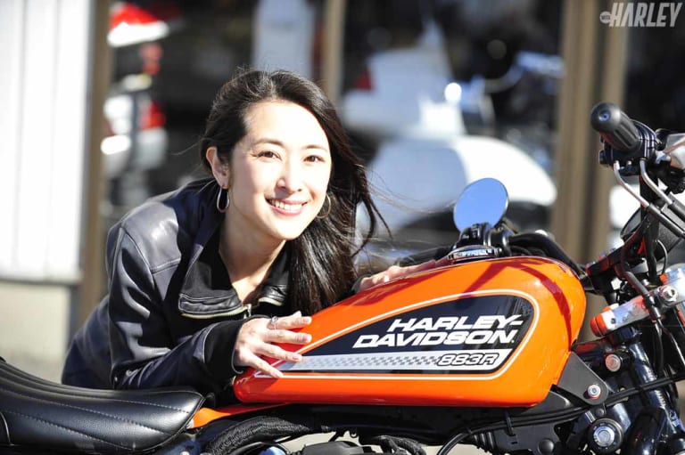 朱香:レッドバロンでハーレーダビッドソンを購入|レッドバロンでハーレーダビッドソン購入大作戦【愛佳&朱香が安心して購入できた理由】