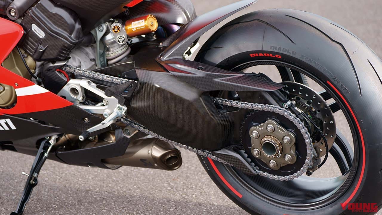 ドゥカティ スーパーレッジェーラ V4|ドゥカティ スーパーレッジェーラV4 実車チェック【驚異の乾燥重量159kg!】