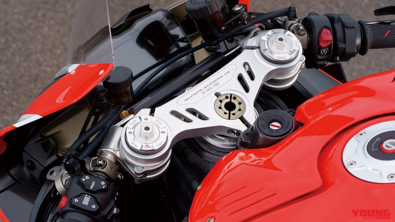 ドゥカティ スーパーレッジェーラ V4|ドゥカティ スーパーレッジェーラV4 実車チェック【驚異の乾燥重量159kg!】