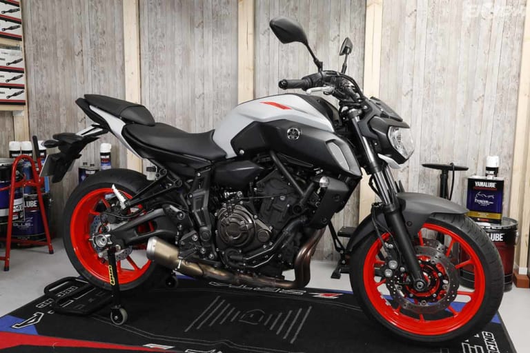 ワイズギア パフォーマンスダンパー|フレームの変形や振動を抑制するパフォーマンスダンパーで快適性アップ〈ワイズギア〉