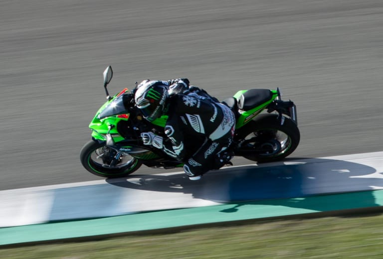 カワサキ ニンジャZX-25R開発者インタビュー【250ccの新たな価値を創造|後編】 |カワサキ ニンジャZX-25R開発者インタビュー【250ccの新たな価値を創造|後編】