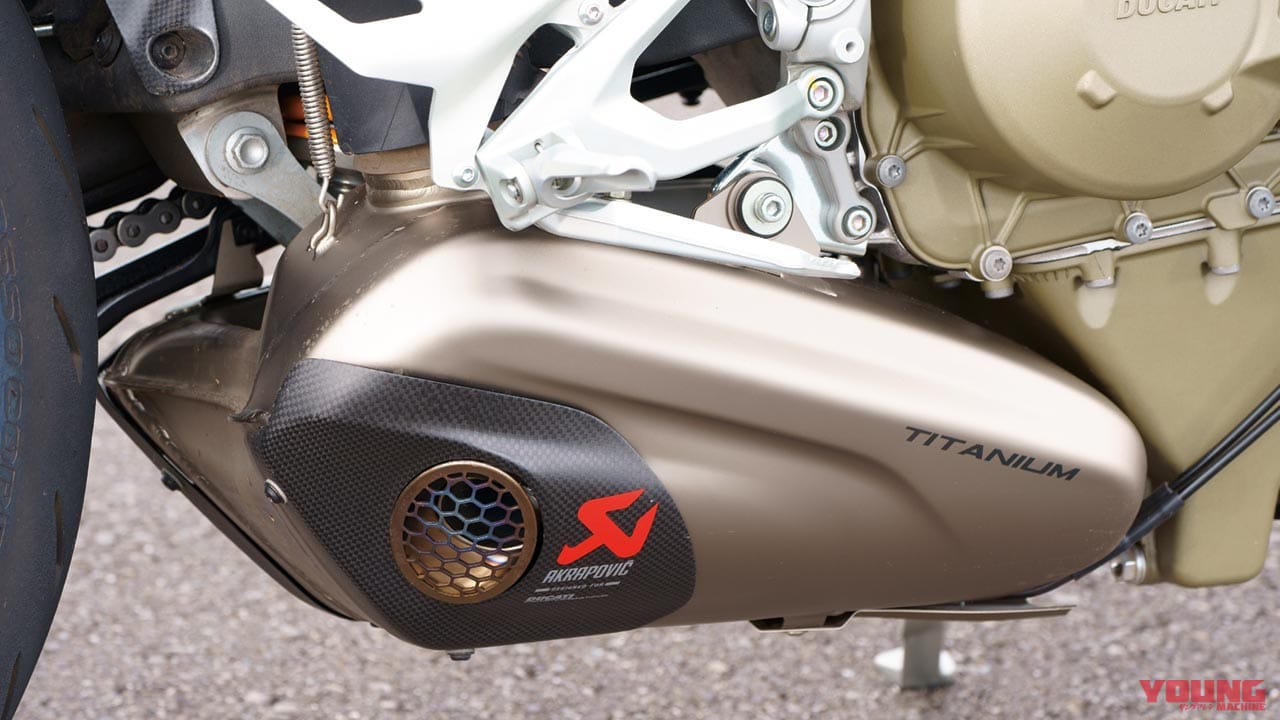 |ドゥカティ ストリートファイターV4S公道試乗インプレ【カワサキZ H2と比較|前編】