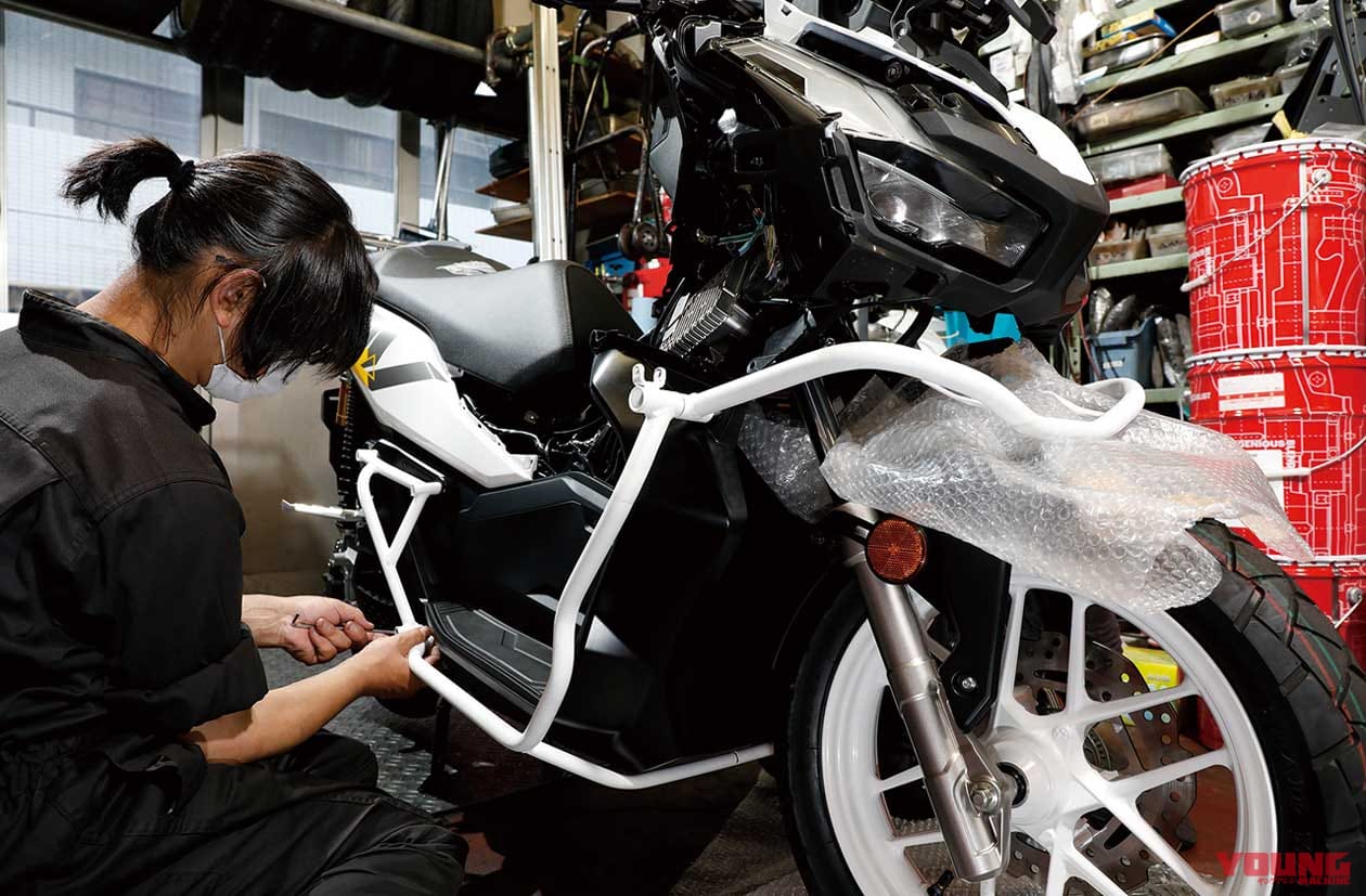 |YMラボ ADV150ラリーカスタムプロジェクト#8【ペイント済みパーツの装着は慎重に】