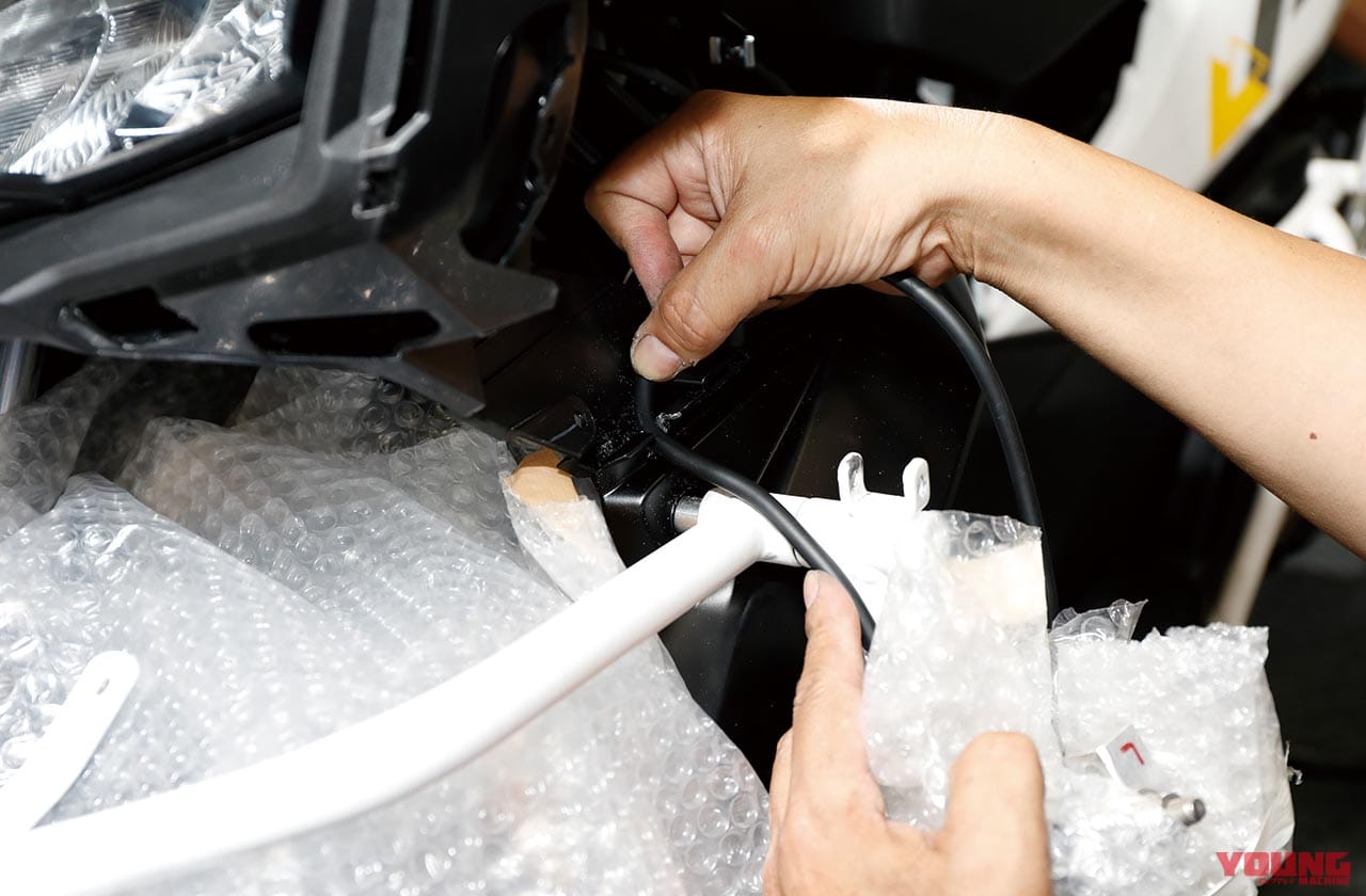 |YMラボ ADV150ラリーカスタムプロジェクト#8【ペイント済みパーツの装着は慎重に】