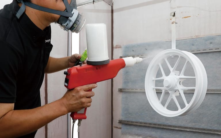 カーベックでYMラボADV150ラリーカスタムをパウダーコート|YMラボ ADV150ラリーカスタムプロジェクト#5【ホイールとガードをパウダーコート】