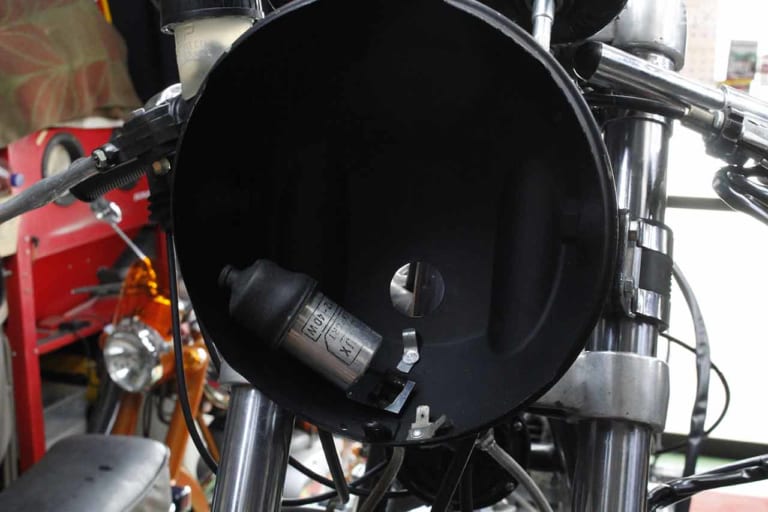 ’72ドゥカティ750改フルレストア|ハンドルスイッチ|’72ドゥカティ750改フルレストア【ツインプラグ点火系はASウオタニSPII特注仕様】