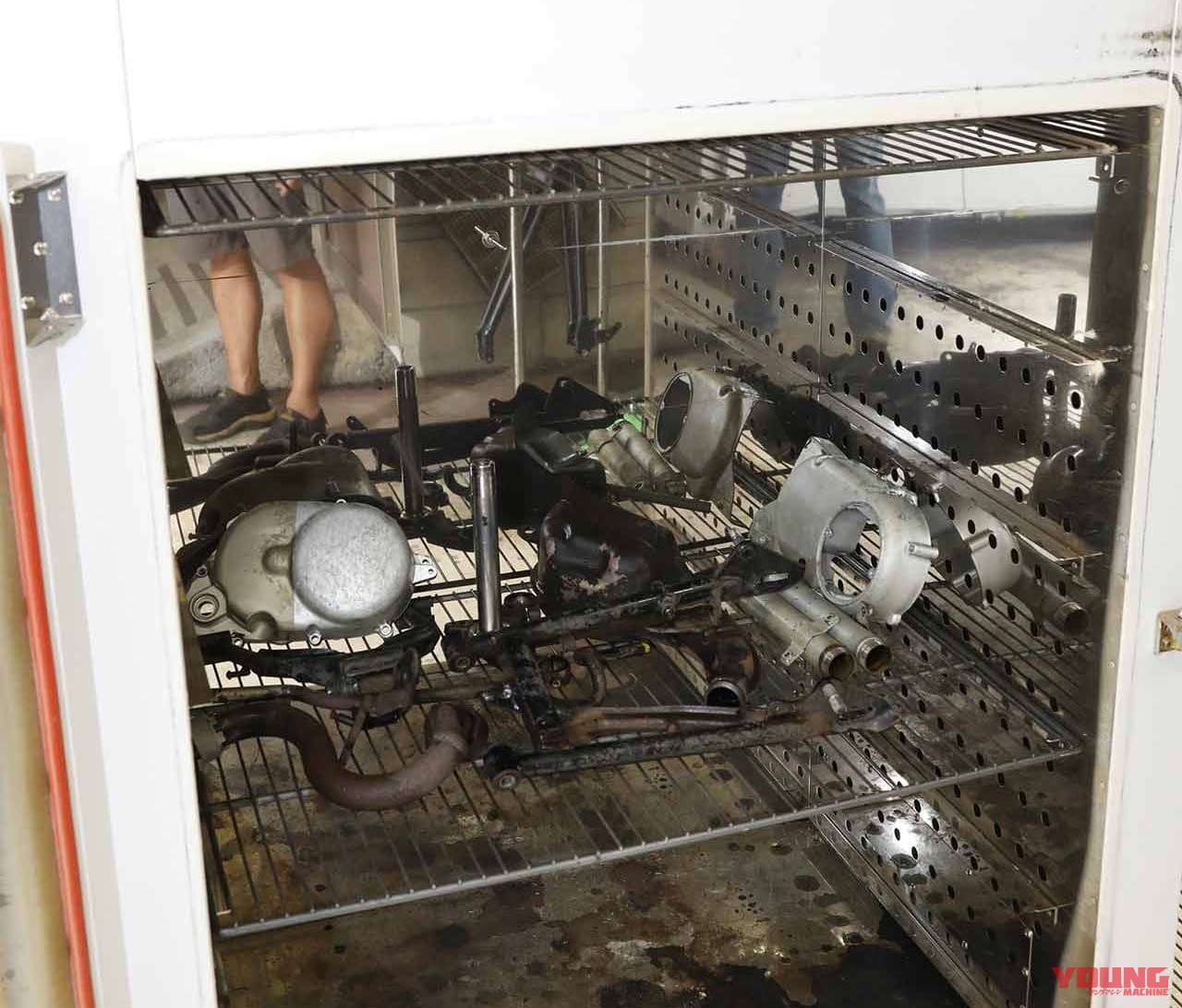 |ヤマハ旧車チャピィをバラしてパーツ再塗装【エンジンカバーはガンコート|カーベック】