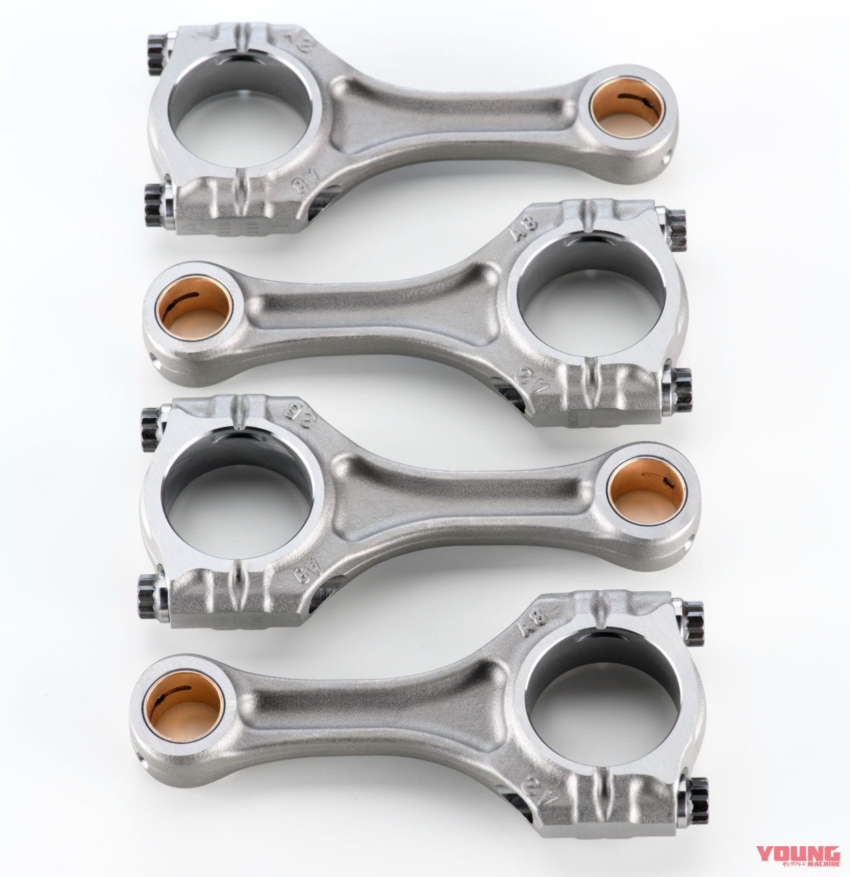 Motore Ducati V4 Granturismo|なんとデスモ非搭載! ドゥカティが170馬力の次世代ムルティ用V4エンジンを発表