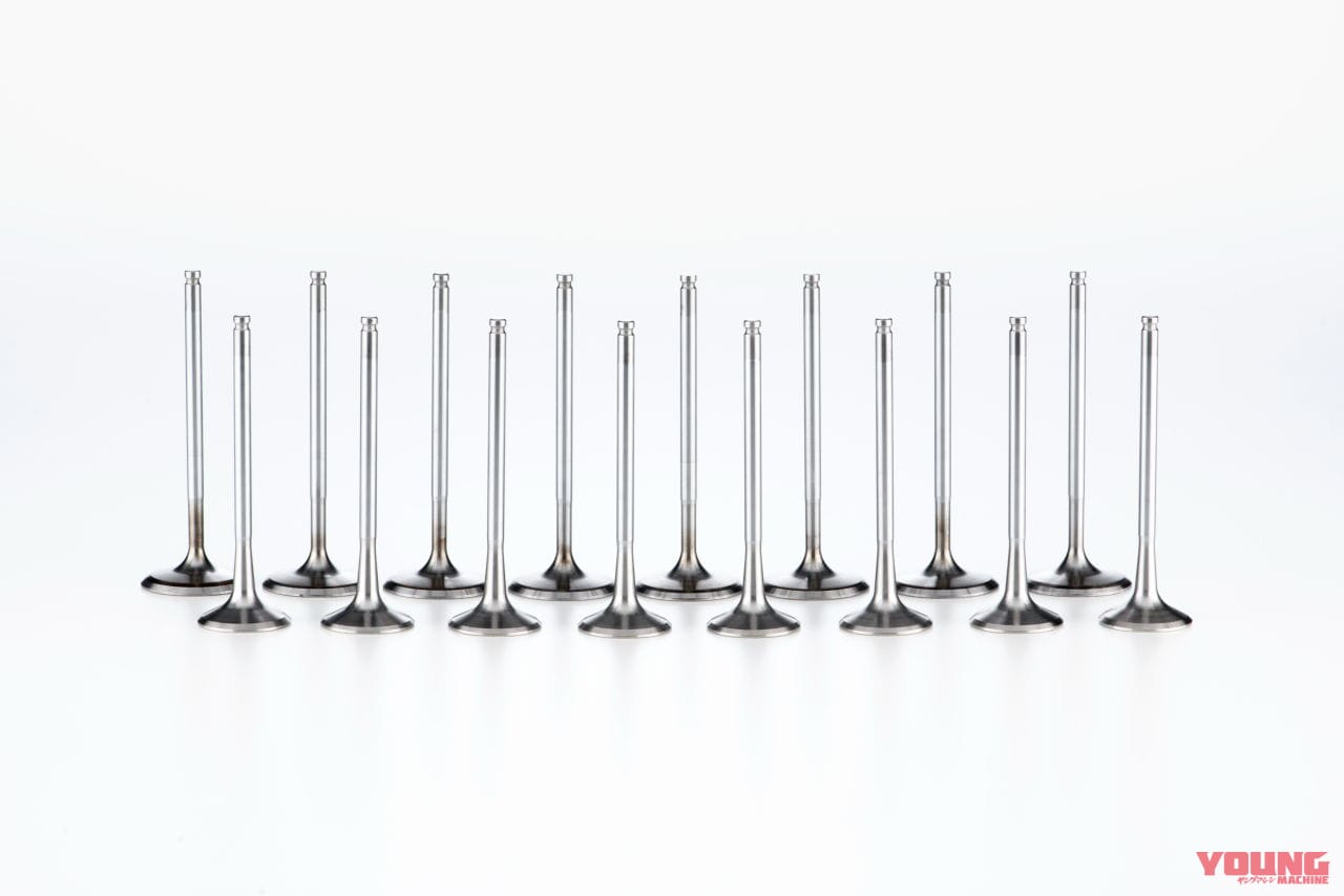 Motore Ducati V4 Granturismo|なんとデスモ非搭載! ドゥカティが170馬力の次世代ムルティ用V4エンジンを発表