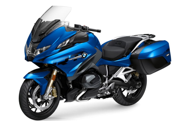 BMW「R1250RT」10.25インチ大型スクリーンほか新装備で2021年モデルへ 