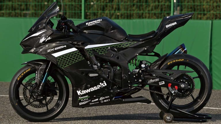 KAWSAKI Ninja ZX-25R レースイメージ車|ニンジャZX-25RでサーキットへGo!【’21年よりワンメイクレース開催予定】
