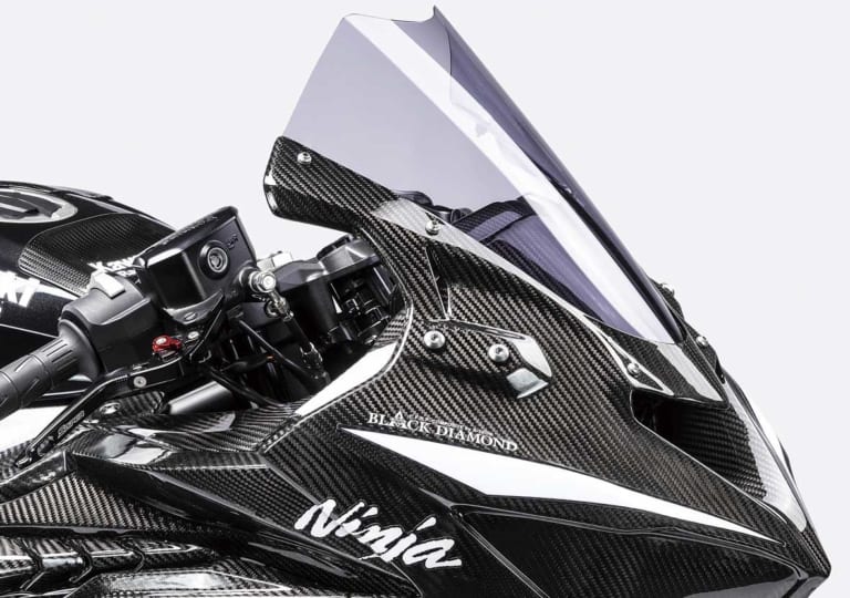KAWSAKI Ninja ZX-25R レースイメージ車|ニンジャZX-25RでサーキットへGo!【’21年よりワンメイクレース開催予定】