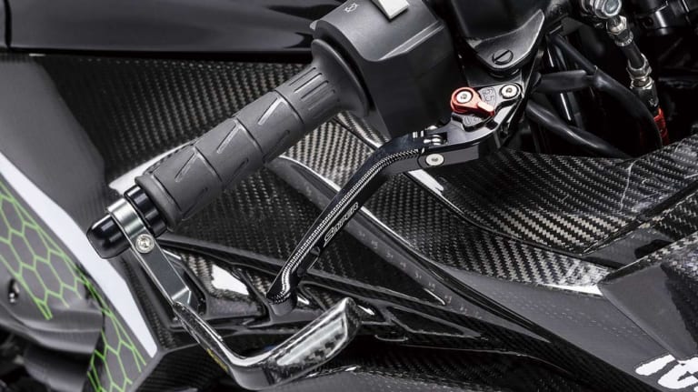 KAWSAKI Ninja ZX-25R レースイメージ車|ニンジャZX-25RでサーキットへGo!【’21年よりワンメイクレース開催予定】