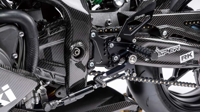 KAWSAKI Ninja ZX-25R レースイメージ車|ニンジャZX-25RでサーキットへGo!【’21年よりワンメイクレース開催予定】