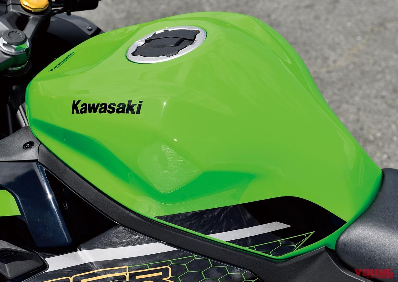 |カワサキ ニンジャZX-25Rスペック総まとめ〈STD/SE/SE KRTエディション〉