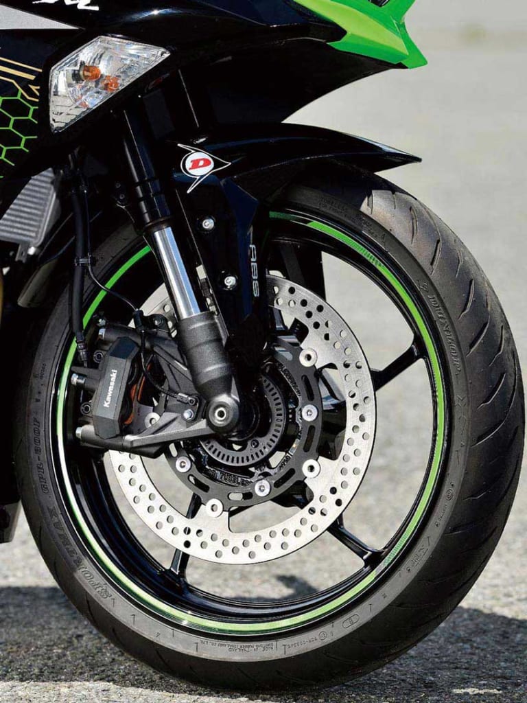 カワサキ ニンジャZX-25R/SE/SE KRTエディション|カワサキ ニンジャZX-25Rスペック総まとめ〈STD/SE/SE KRTエディション〉