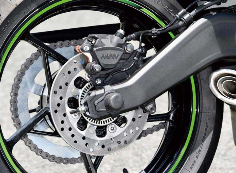 カワサキ ニンジャZX-25R/SE/SE KRTエディション|カワサキ ニンジャZX-25Rスペック総まとめ〈STD/SE/SE KRTエディション〉
