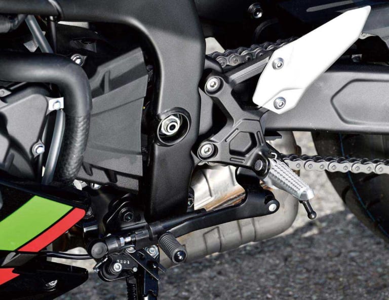 カワサキ ニンジャZX-25R/SE/SE KRT EDITION|カワサキ ニンジャZX-25Rスペック総まとめ〈STD/SE/SE KRTエディション〉
