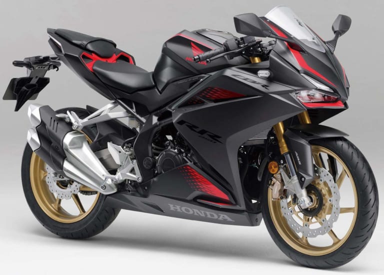 新型ホンダCBR250RRは41psにパワーアップして宿敵ZX-25Rを迎撃|新型ホンダCBR250RRは41psにパワーアップして宿敵ZX-25Rを迎撃