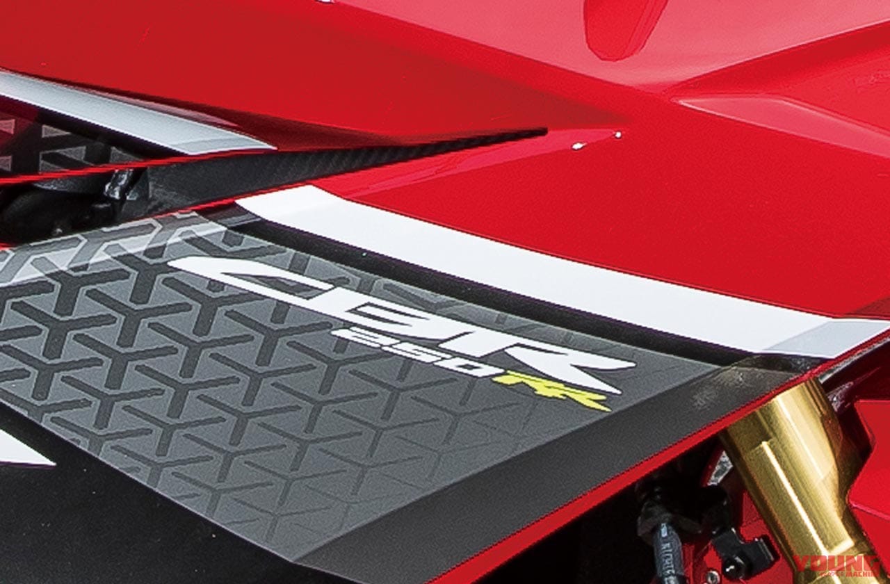 |新型ホンダCBR250RRは41psにパワーアップして宿敵ZX-25Rを迎撃
