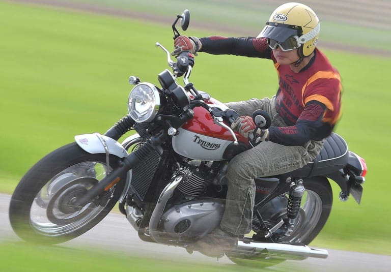 トライアンフ ボンネビルT120 バド・イーキンス スペシャルエディション試乗インプレ|トライアンフ ボンネビルT120 バド・イーキンス スペシャルエディション試乗インプレ