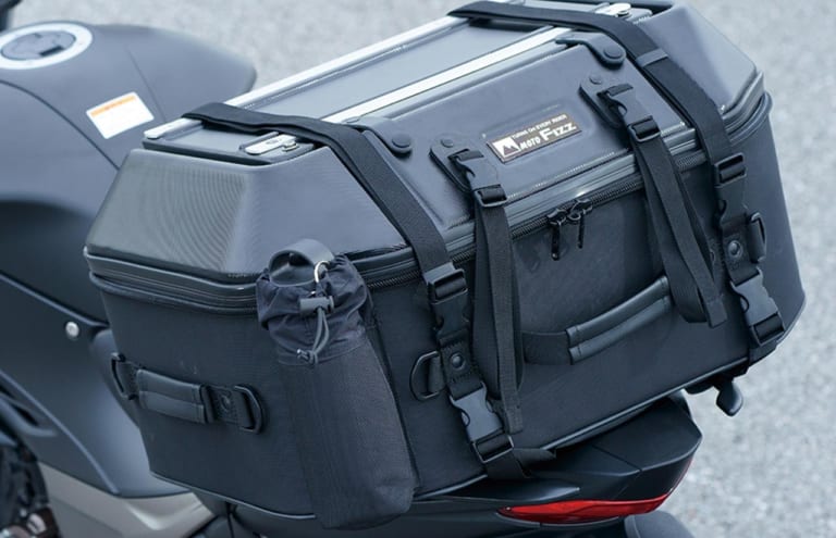 モトフィズ キャンプテーブルシートバッグ|タナックス|モトフィズ キャンプテーブルシートバッグ試用インプレ【上面がテーブルに早変わり】