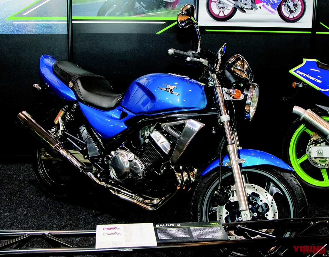 |ニンジャZX-25Rを勝手にネイキッド化してみた【ヤングマシン恒例・未来予想】