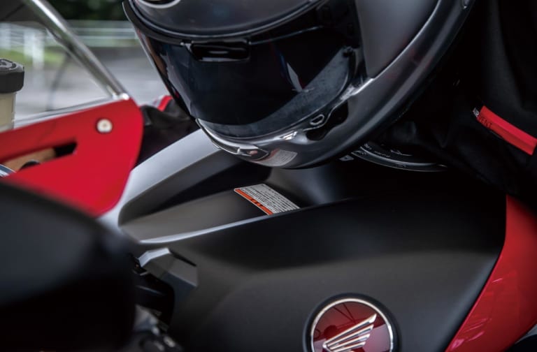 新型ホンダCBR600RR完全解説・スタイリング編【最新空力注入&ウイングレット】|新型ホンダCBR600RR完全解説・スタイリング編【最新空力注入&ウイングレット】