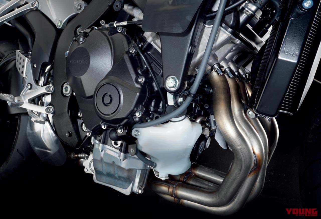 |新型ホンダCBR600RR完全解説・エンジン編【最強フルパワー121ps!】