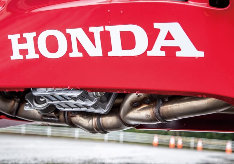 新型ホンダCBR600RR完全解説【78psから600cc最強の121psへ】|新型ホンダCBR600RR完全解説・エンジン編【最強フルパワー121ps!】