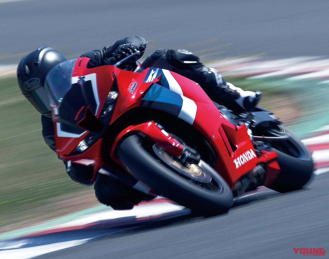 |新型CBR600RR完全解説・インターフェイス編【5軸IMU×最新制御ソフトウエア】